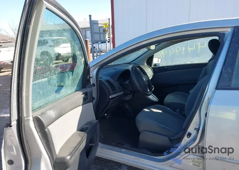 2011 Nissan Sentra 2.0 из США, поврежденный, VIN 3N1AB6APXBL677028